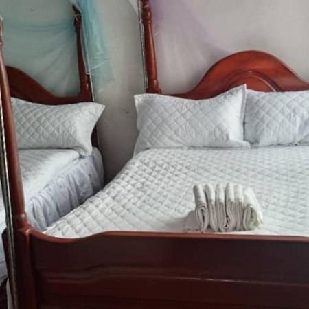 Ruhija Gorilla Guest House Kabale Екстер'єр фото